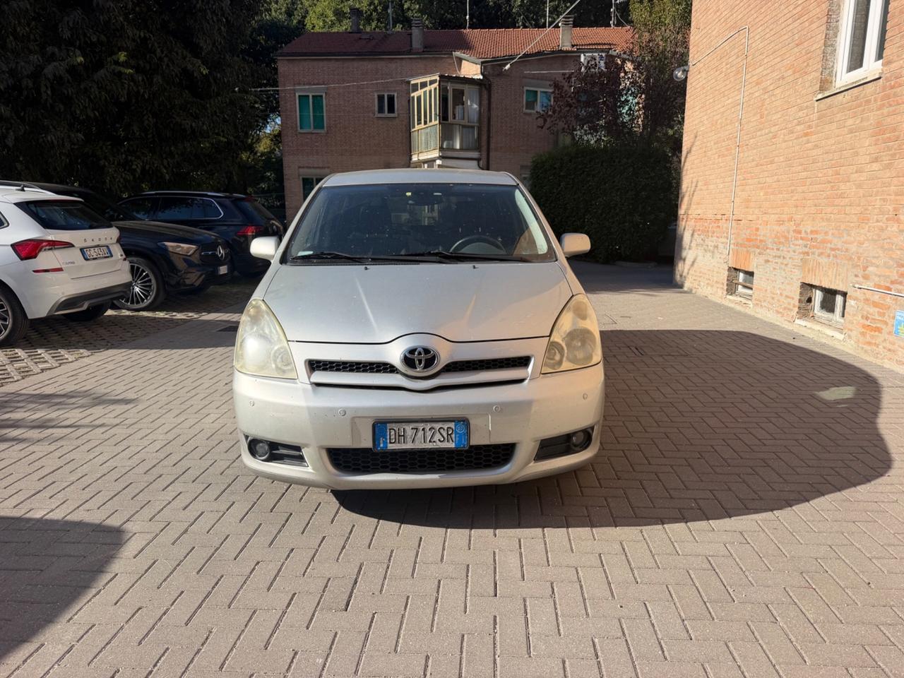 Toyota Corolla Verso 2.2 16V D-4D Sol