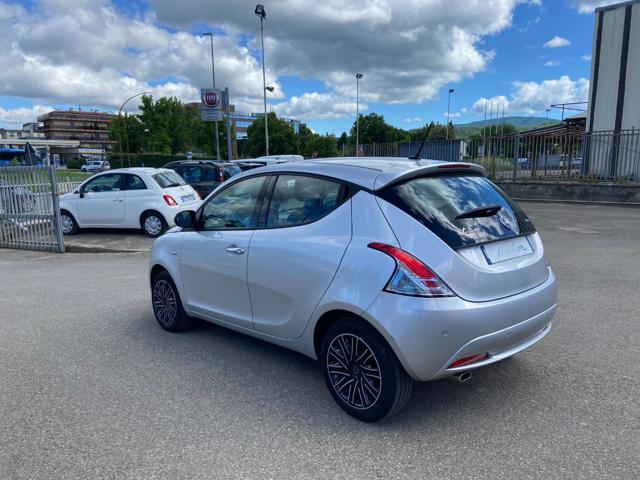 LANCIA Ypsilon *PROMO* 1.0 S&S Hybrid Ecochic Gold