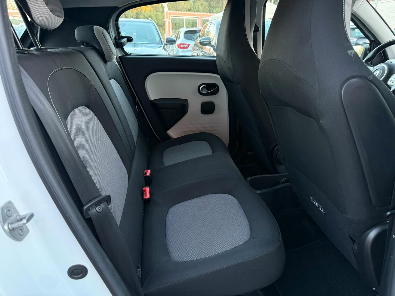 Renault Twingo 1.0 Benz. 65CV Intens - 2020