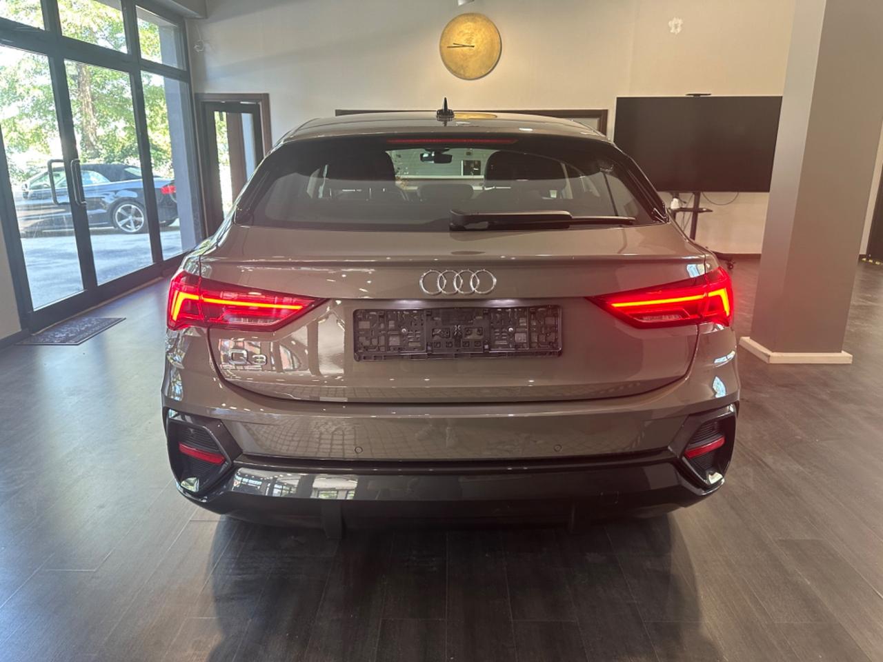 Audi Q3 35 TDI S tronic