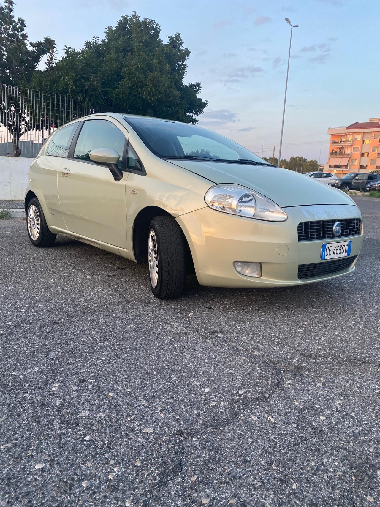 Fiat Grande Punto 1.2 CON SOLI 57 MILA KM UNIPRO