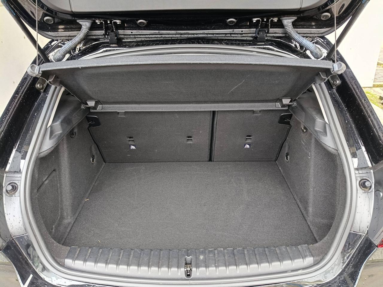 BMW Serie 1 F40 - 116d Sport auto