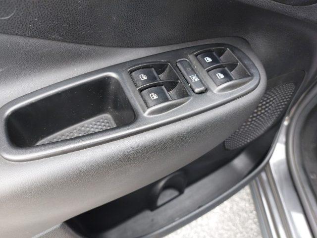 FIAT 500L 1.3 Multijet 95 CV CrossMisto pelle Navi Cerchi 17