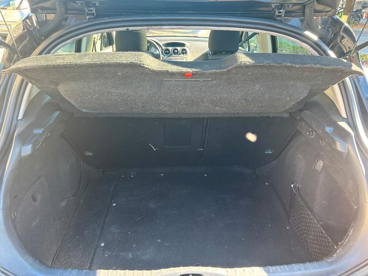 Peugeot 308 2.0 HDi 5p. - molti lavori eseguiti in fattura - 2200 euro
