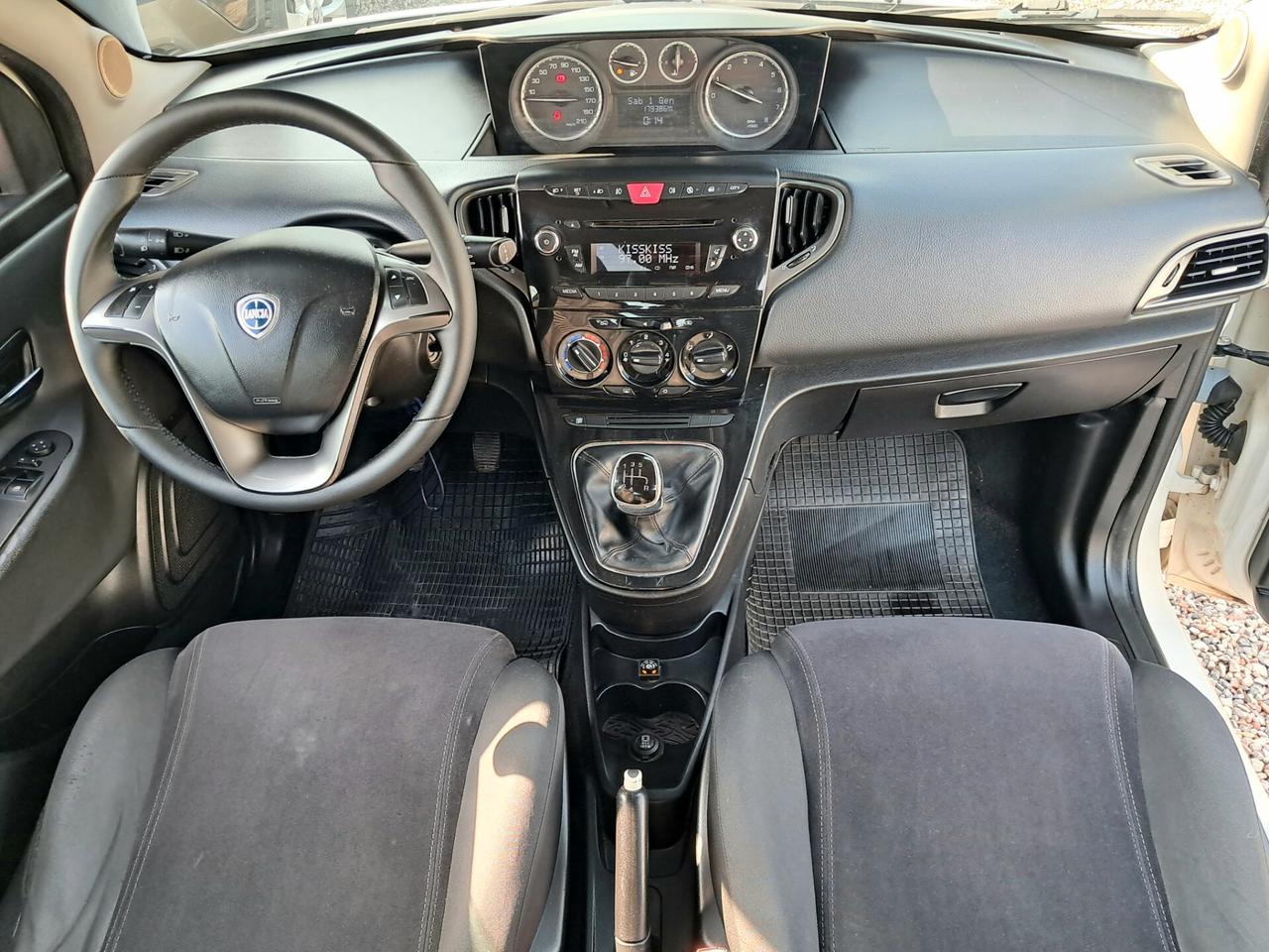 Lancia Ypsilon 1.2 5 porte GPL Platino