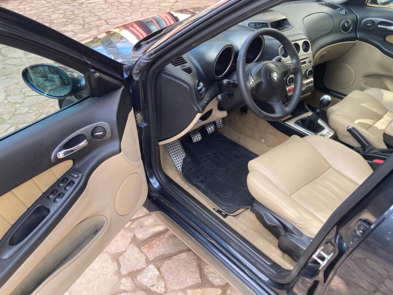 Alfa Romeo 156 Crosswagon Q4