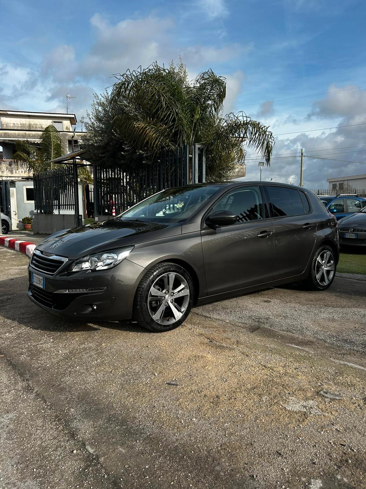 Peugeot 308 PureTech Turbo 130 S&S Allure GPL