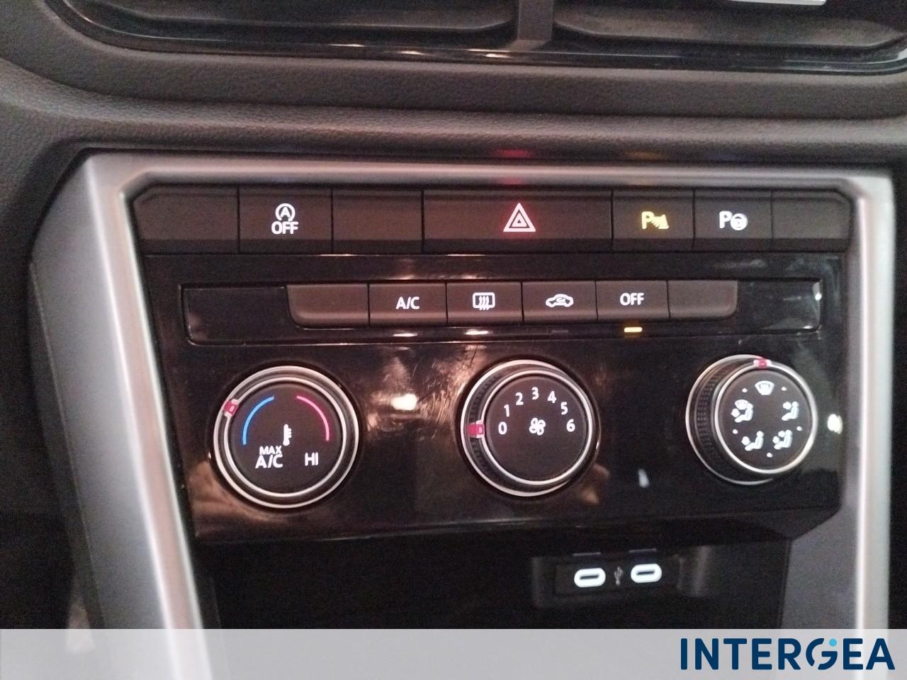VOLKSWAGEN T-Roc 1.0 tsi Life 115cv