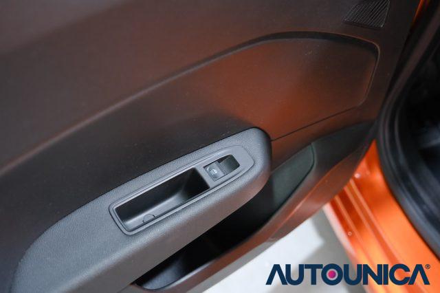 RENAULT Clio FULL HYBRID E-TECH 145 CV 5 PORTE TECHNO