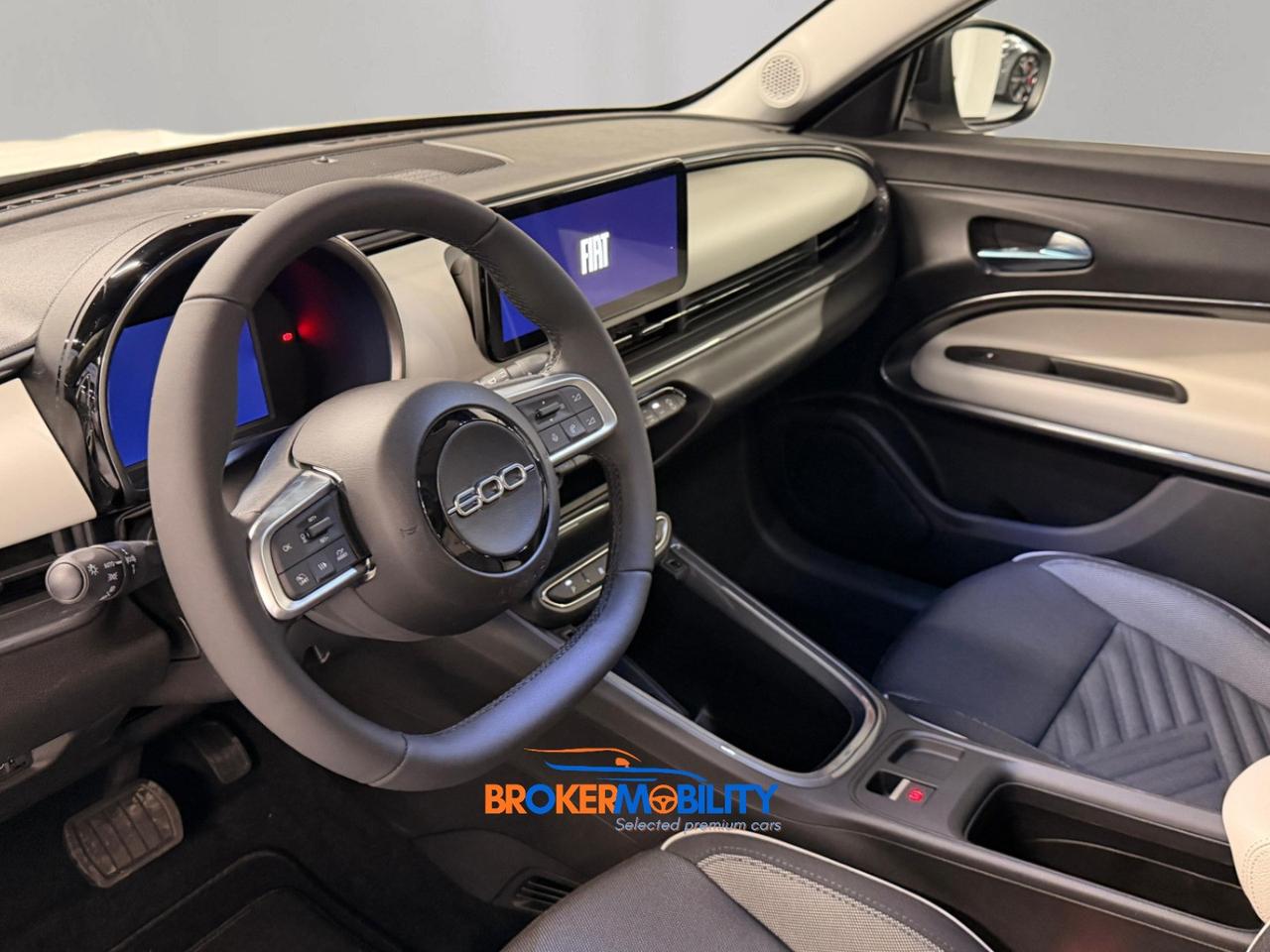 Fiat 600 Hybrid 110 CV DCT MHEV La Prima