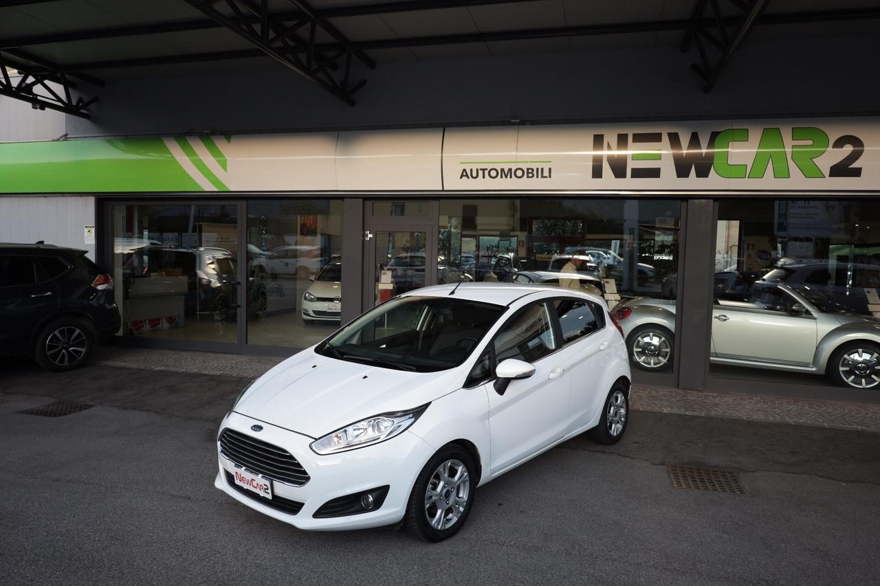 FORD FIESTA 1.5 TDCi 75CV TITANIUM PER NEOPATENTATI