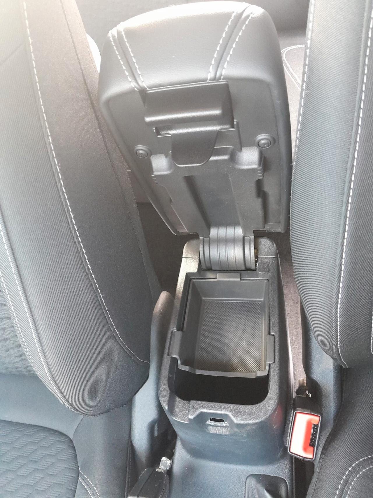 Ford Puma 1.0 EcoBoost Hybrid 125 CV S&S Titanium