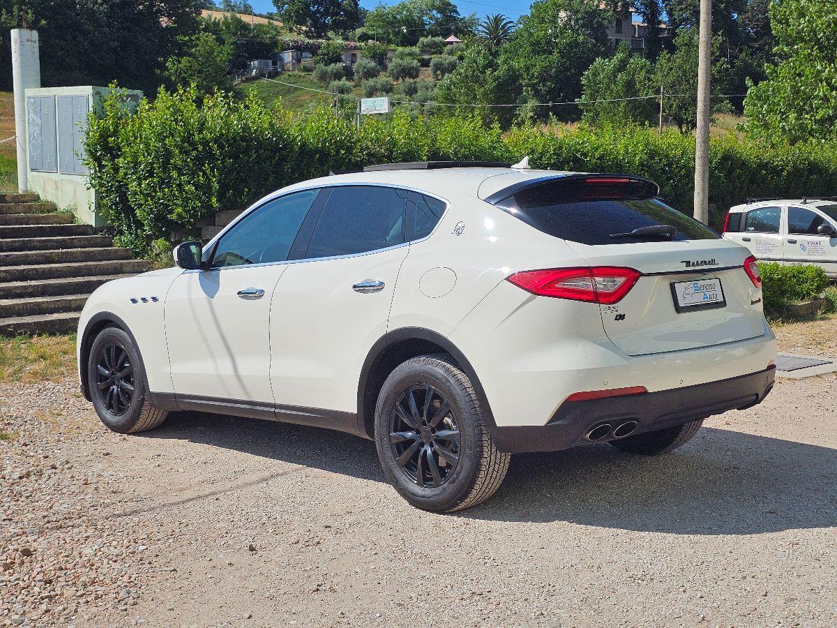 MASERATI LEVANTE V6 DIESEL 250CV Q4 GARANZ 12 MESI FINANZ
