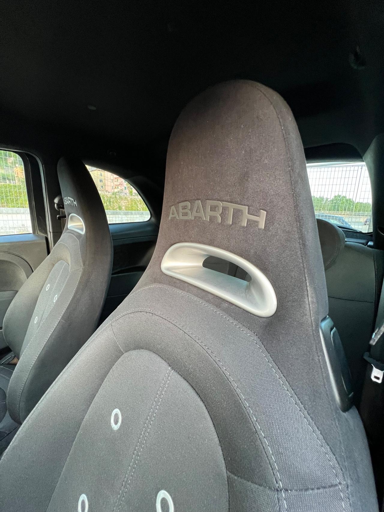 Abarth 595 1.4 Turbo T-Jet 160 CV Pista