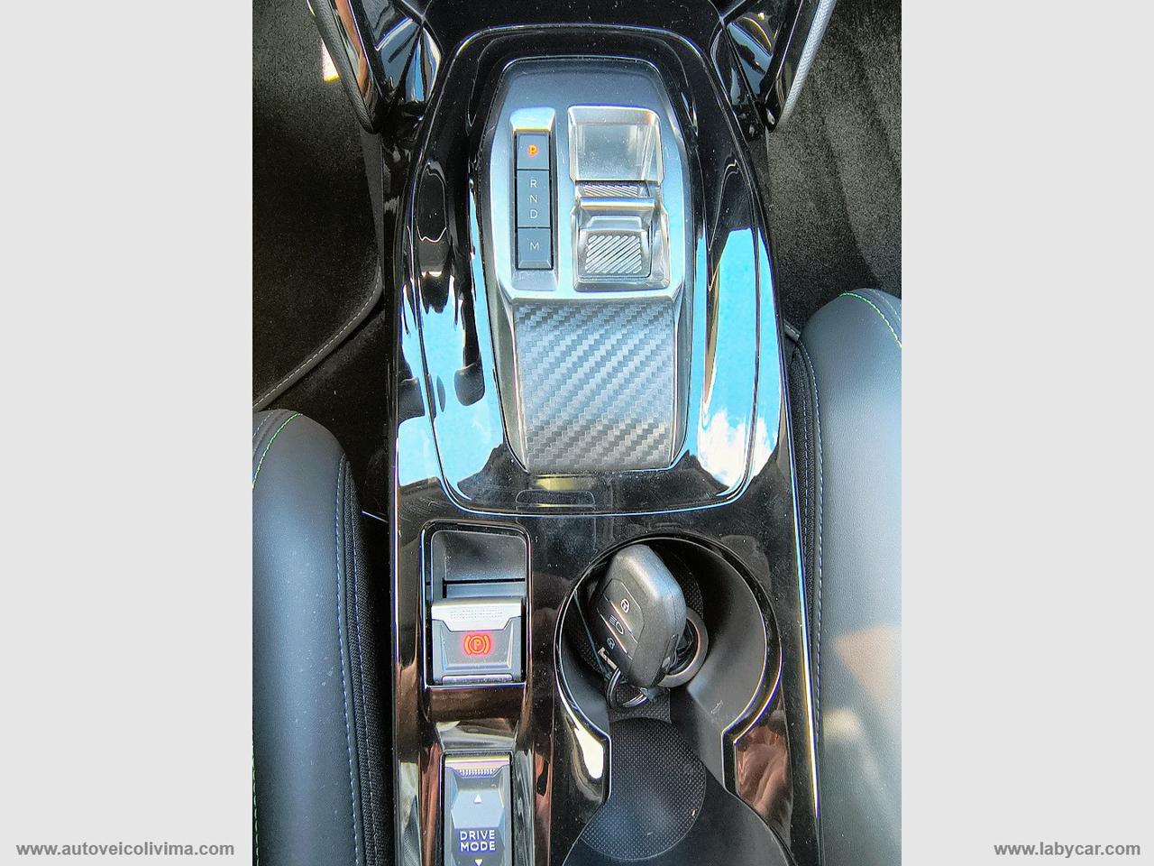 PEUGEOT 2008 BlueHDi 130 S&S EAT8 GT