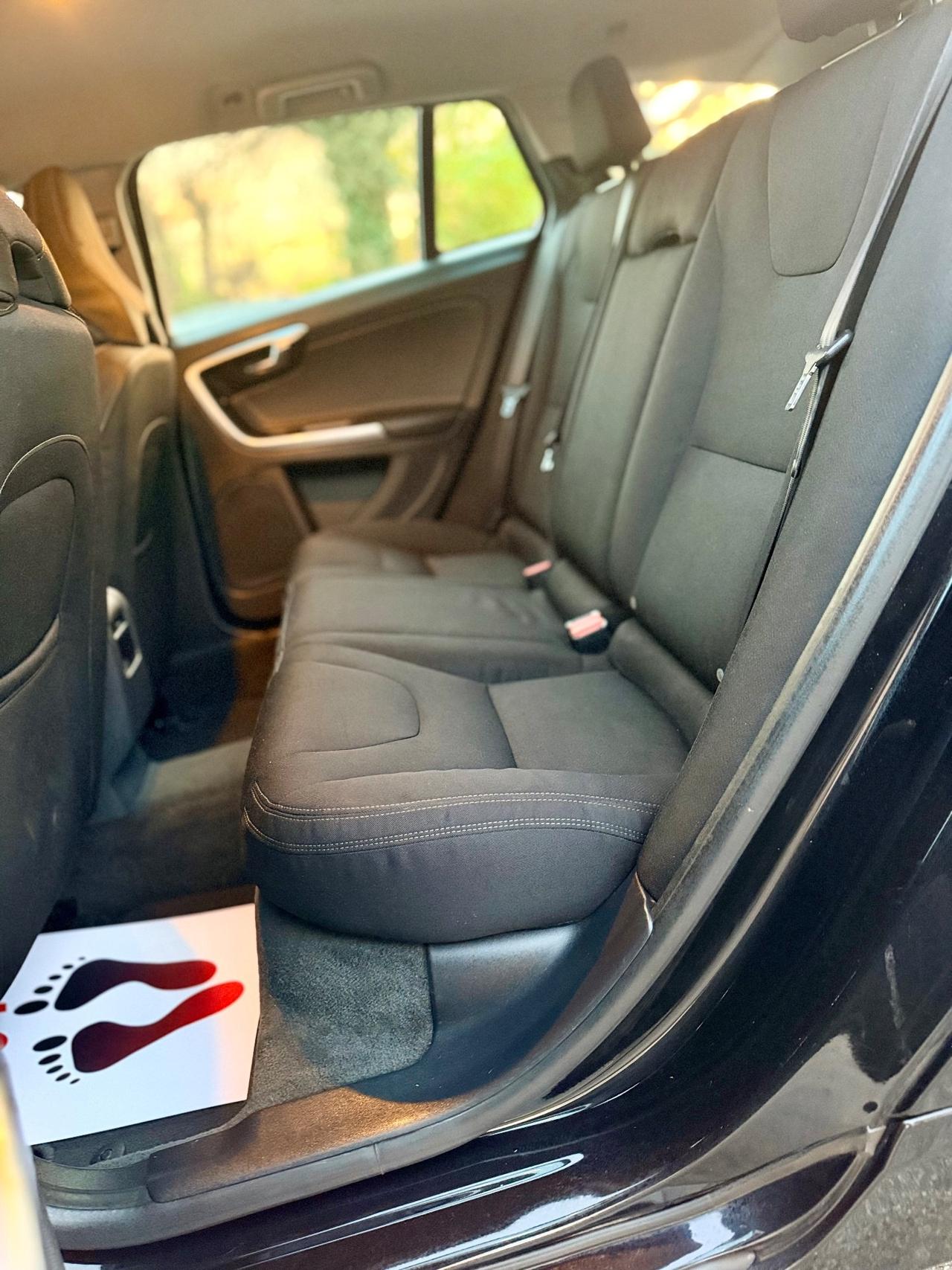 Volvo V60 2015 1,6 D2 per export