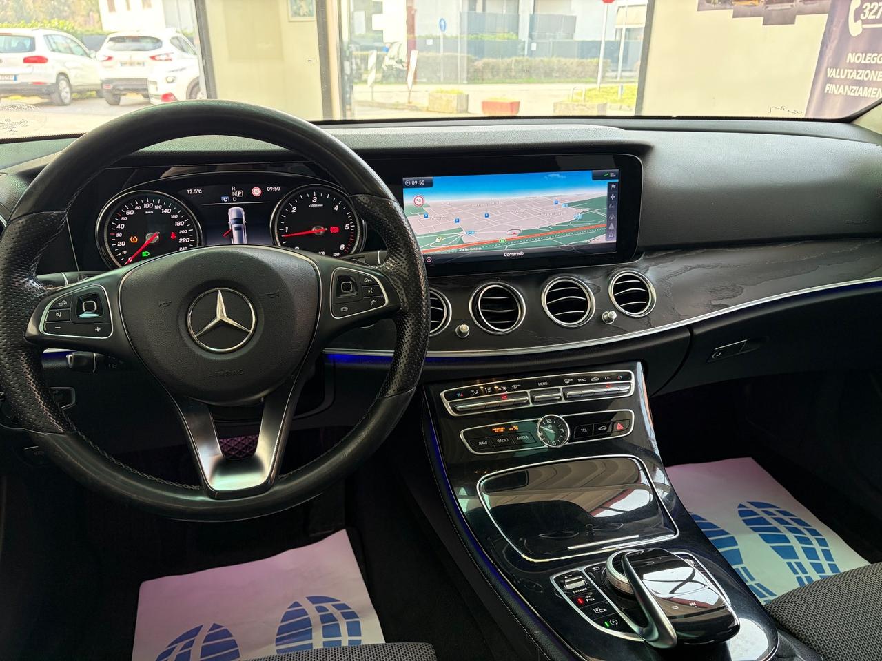 Mercedes-benz E 220 4 Matic Premium Plus