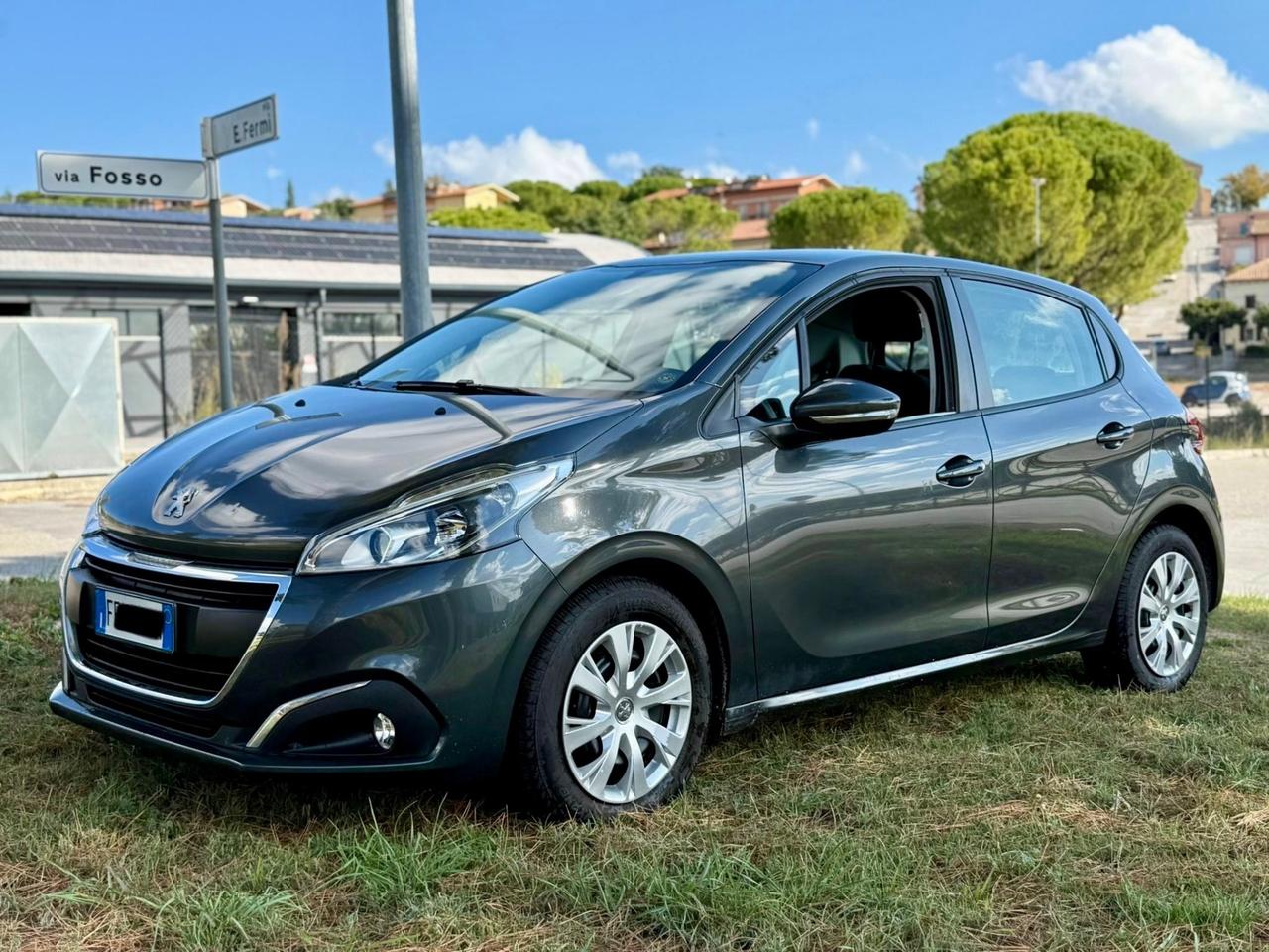 Peugeot 208 5porte 1.2 GPL benzina EURO6B
