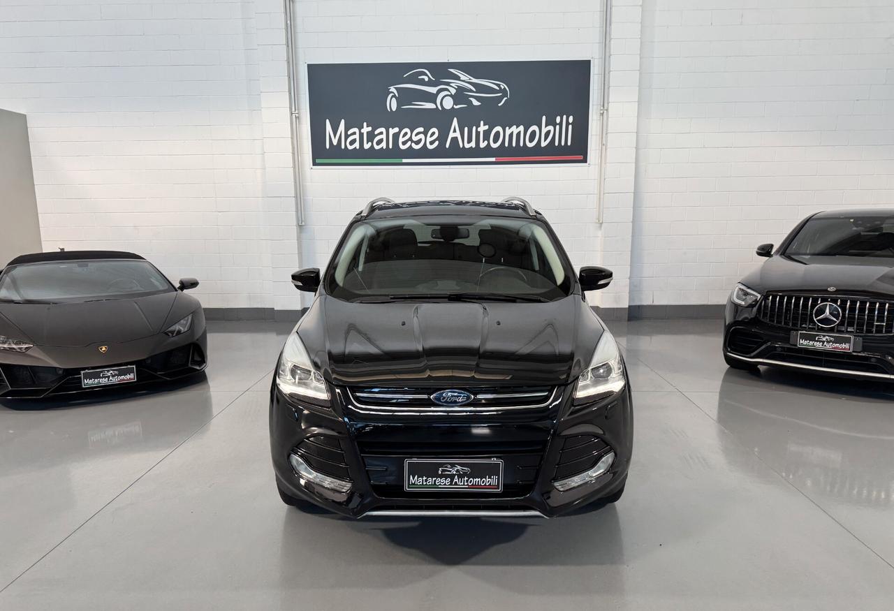 Ford Kuga Titanium tdci 4wd powershift 2.0cc 150cv Auto Navi Bluetooth Retrocamera