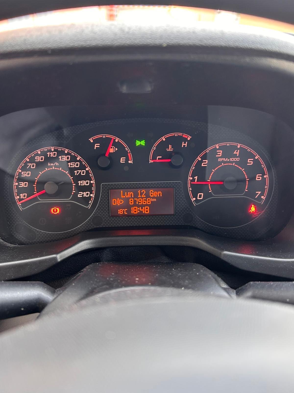 Fiat Fiorino 1.3 MJT 95CV Cargo Adventure