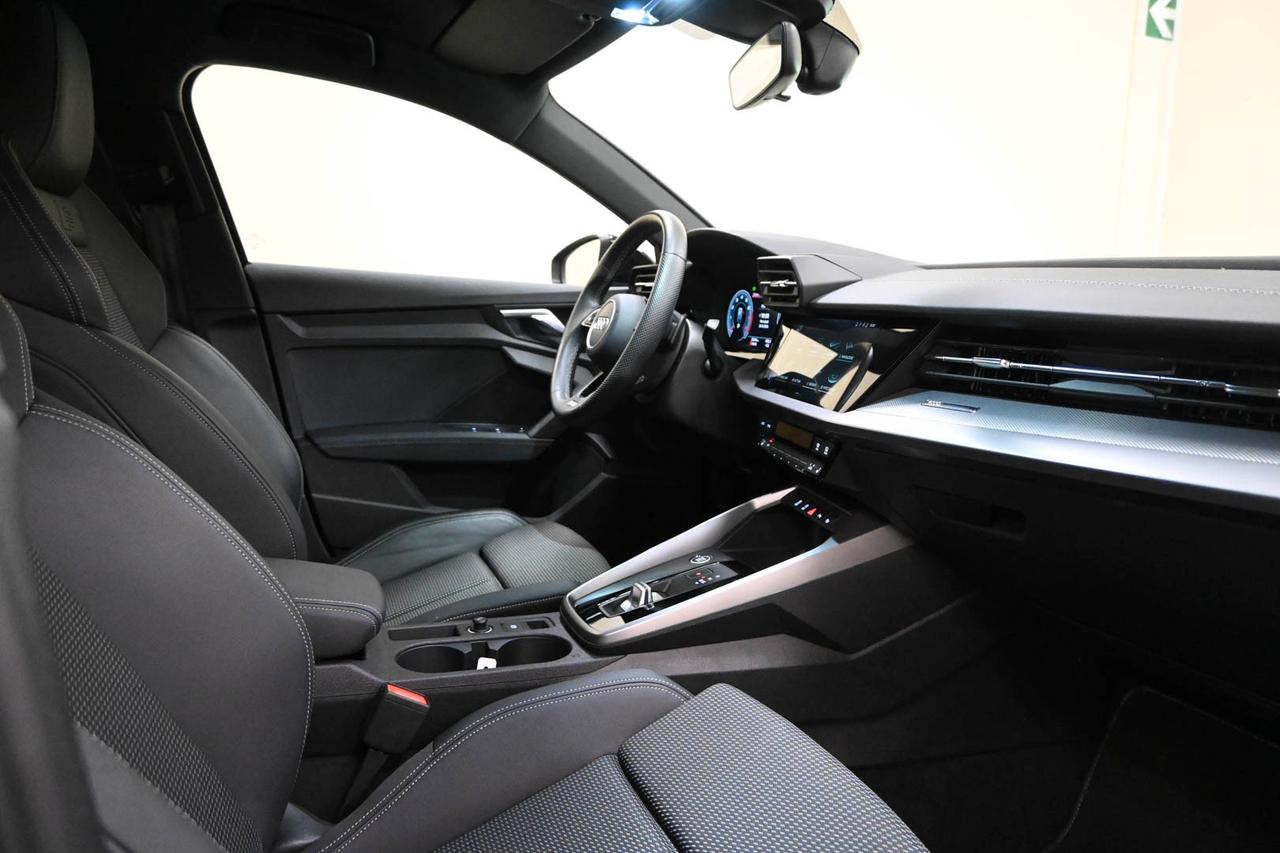 AUDI A3 4ª serie A3 SPB 35 TFSI S tronic S lin...