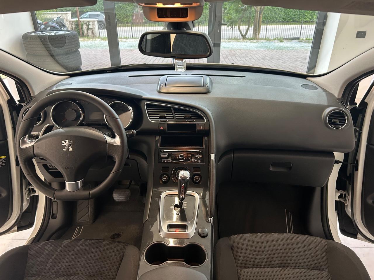 Peugeot 3008 1.6HDi 84 kw 2013 cambio aut.