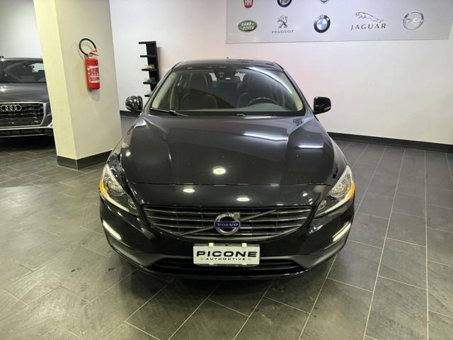 VOLVO S60 D2 Momentum