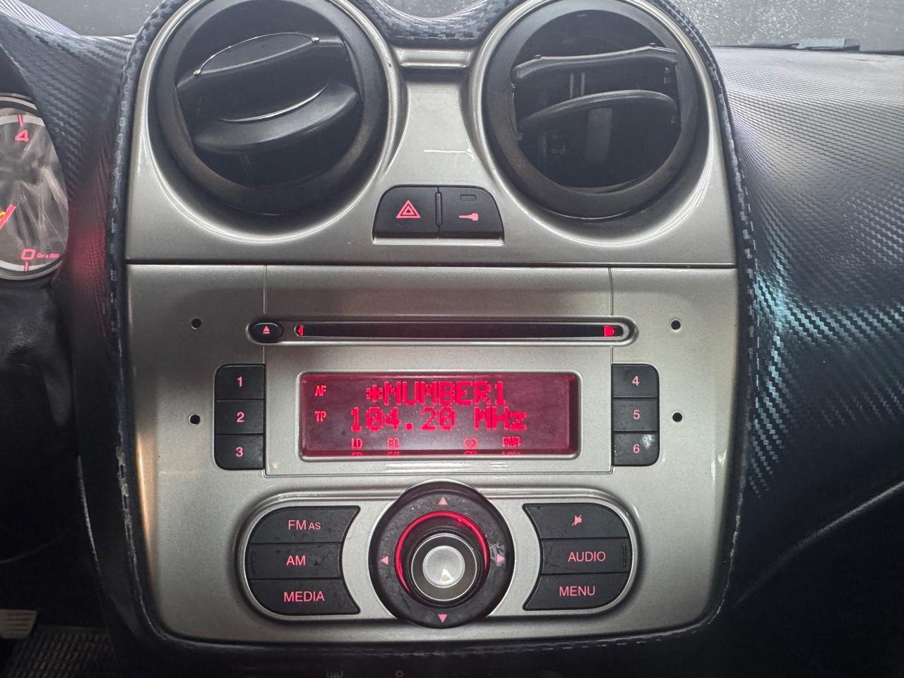 Alfa Romeo MiTo 1.6 JTDm ADATTA NEOPATENTATI