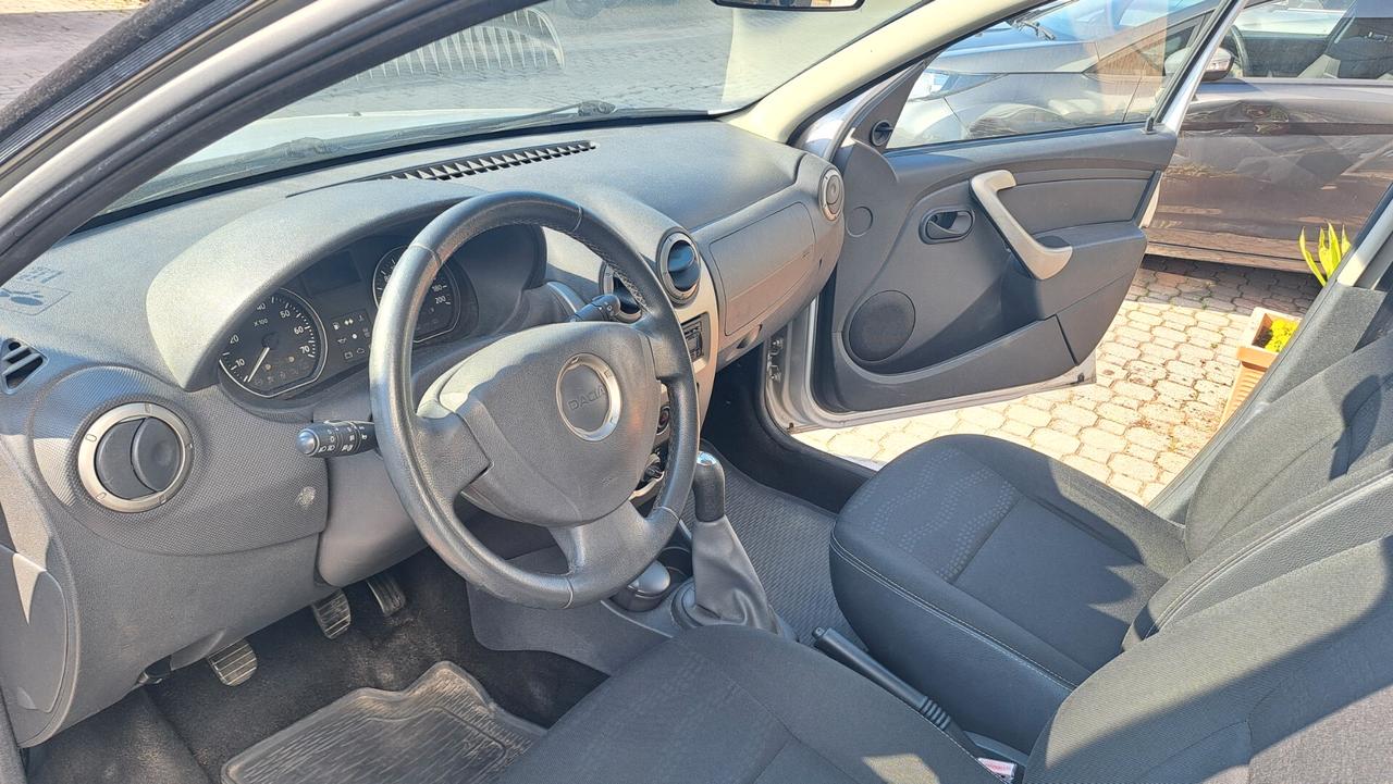 Dacia Sandero 1.2 16V Lauréate OK NEO PATENTATI