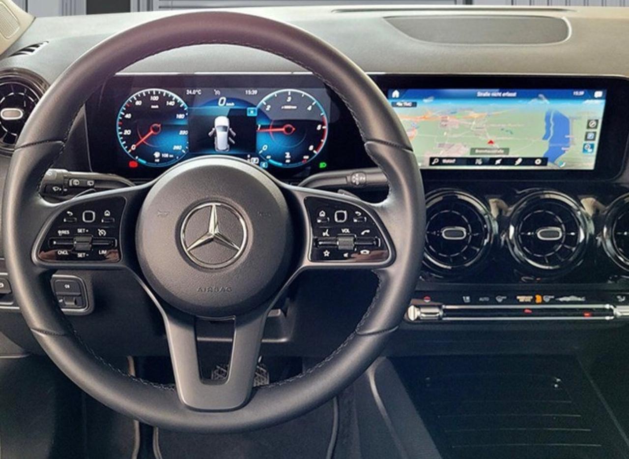 Mercedes-benz 180 d Automatic Sport Plus,navi,Led,