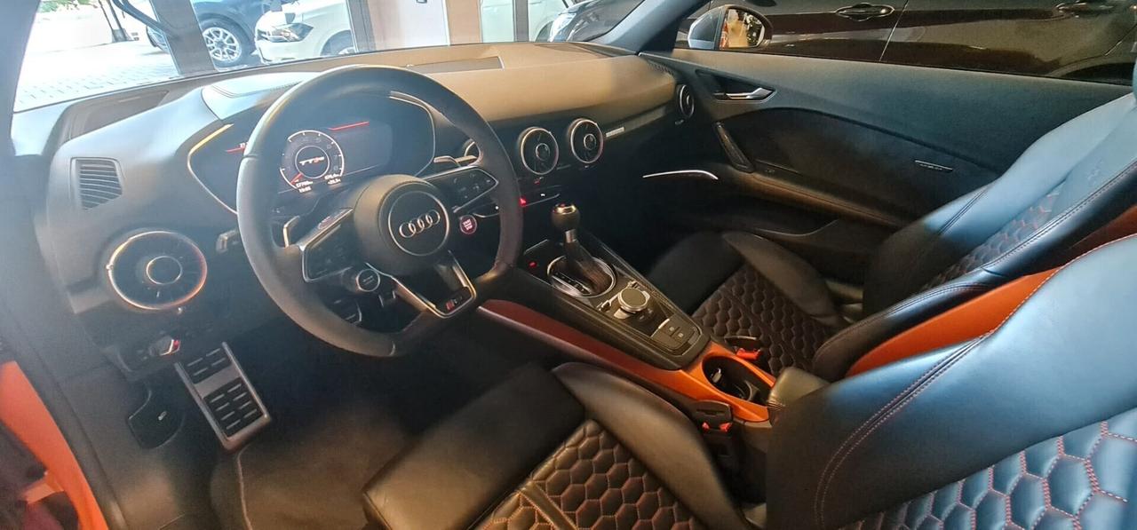 Audi TT RS Coupé 2.5 TFSI quattro S tronic