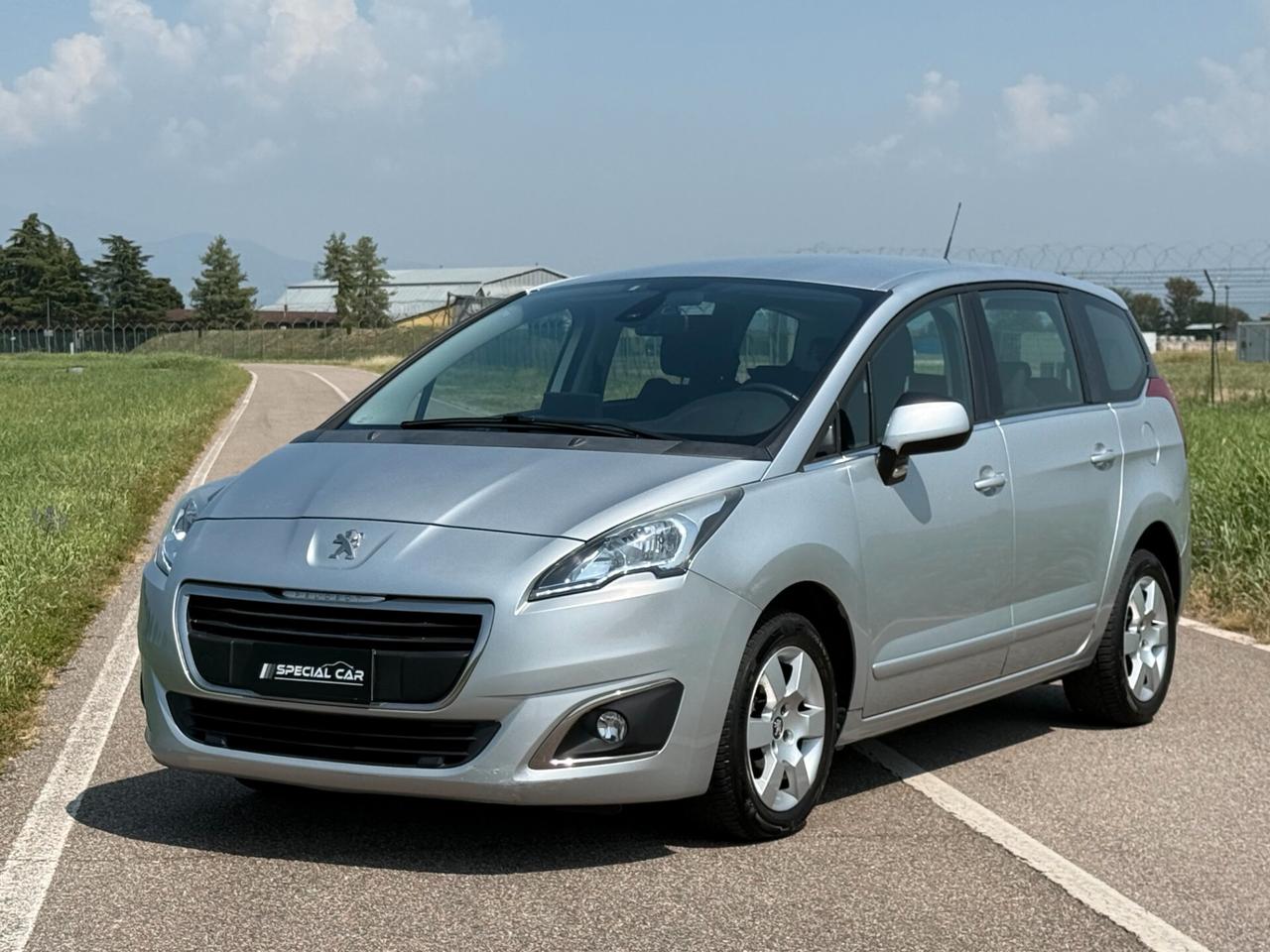 Peugeot 5008 1.6 HDi 115CV Active 7 Posti "SOLO 109000 KM !!!"