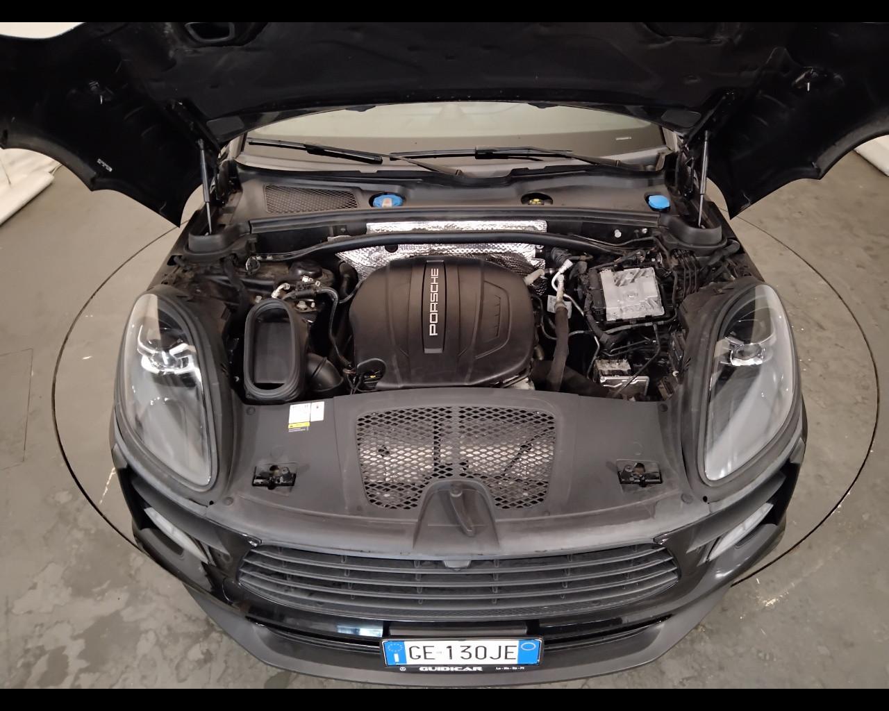 PORSCHE Macan I 2019 - Macan 2.0 245cv pdk