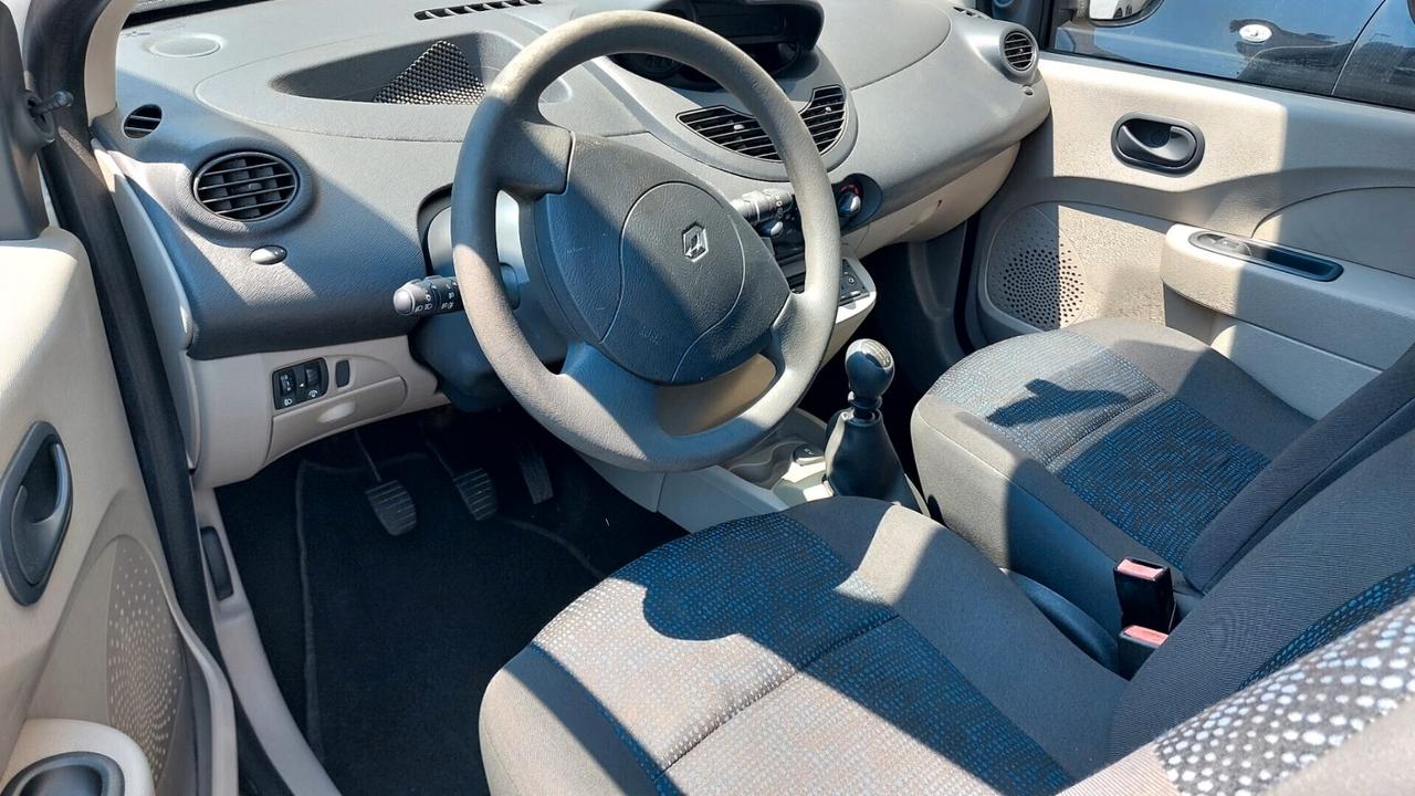 Renault Twingo 1.2 8V Dynamique