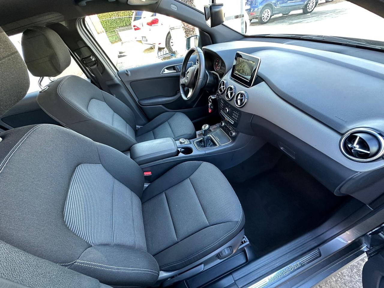 Mercedes-benz B 180 d