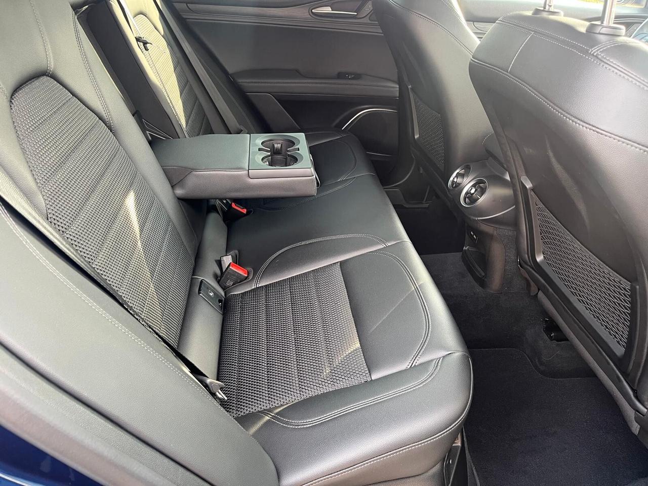 Alfa Romeo Stelvio 2.2 Turbodiesel 210 CV AT8 Q4