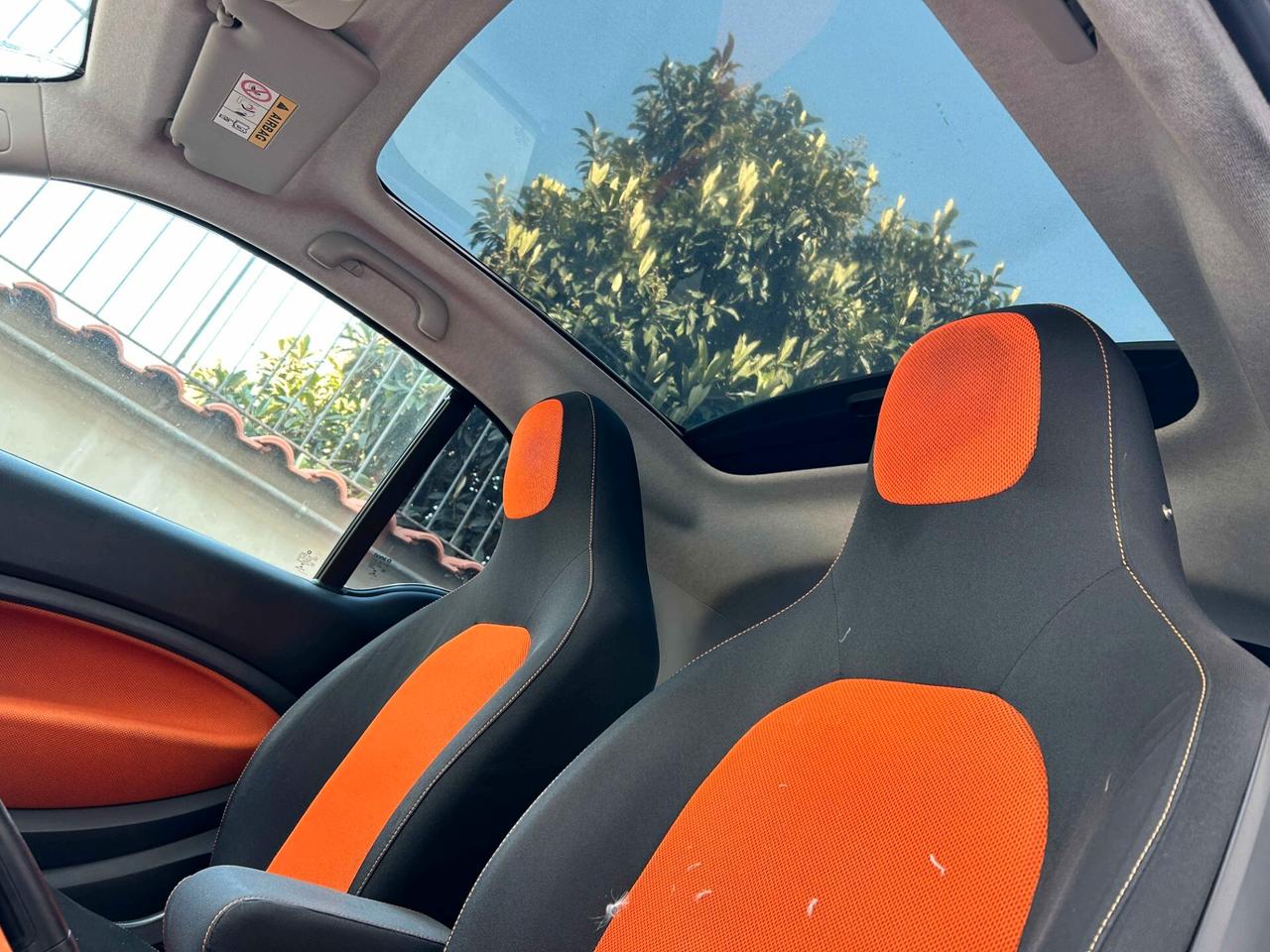 Smart ForTwo 1.0 Benz. Aut. 70CV - 2016 Incidentata