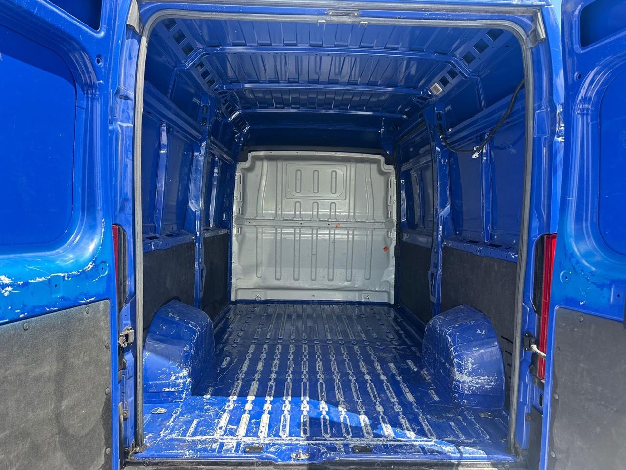 Peugeot Boxer 330 2.2 BlueHDi 140 Iva Compresa