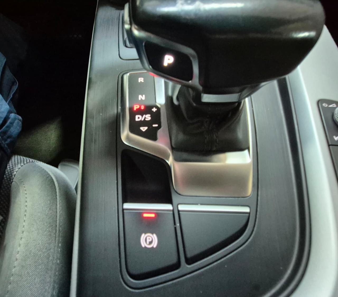 Audi A4 Avant 2.0 TDI 150 CV Business