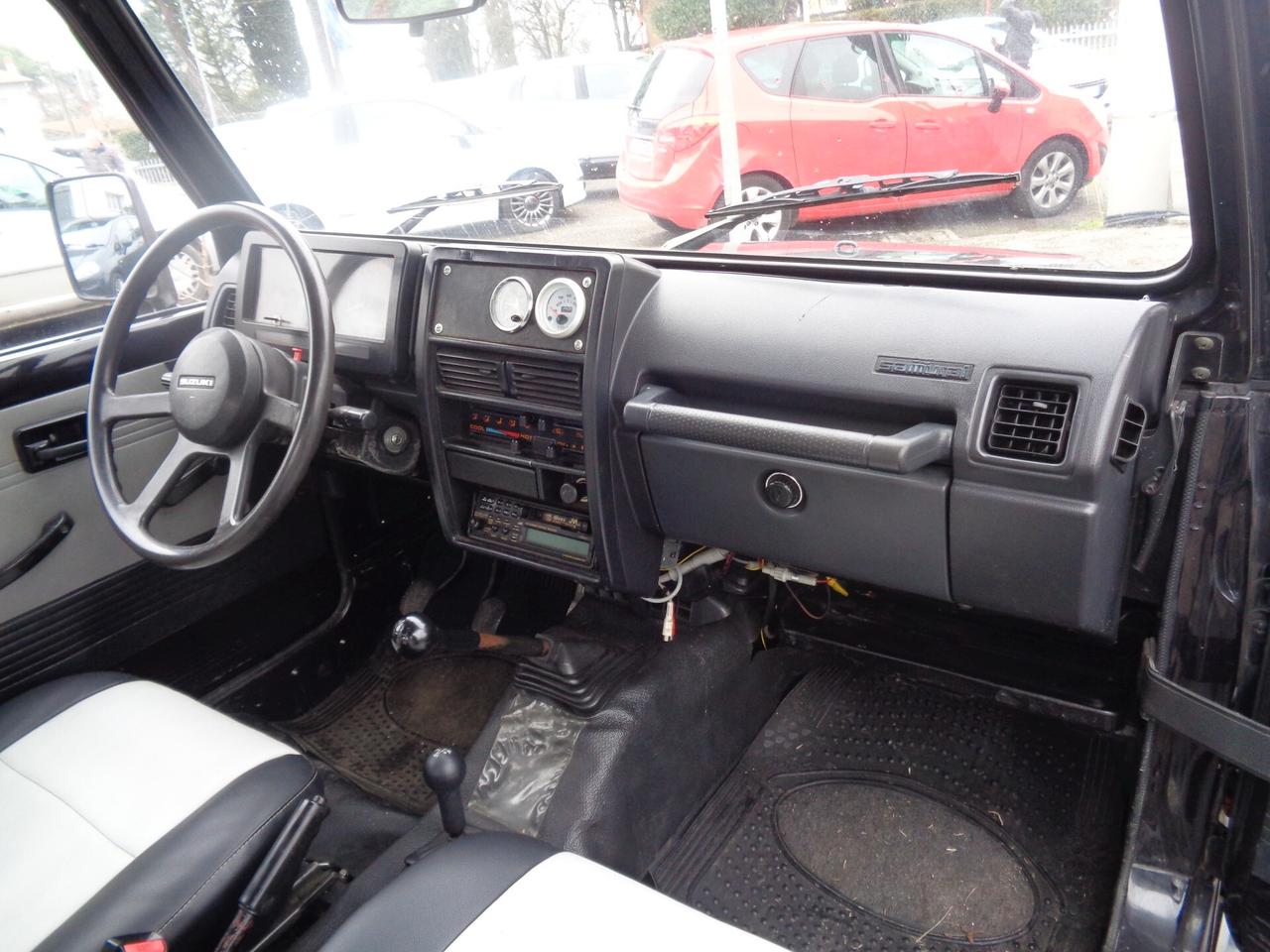 Suzuki SJ Samurai SJ413 Cabriolet