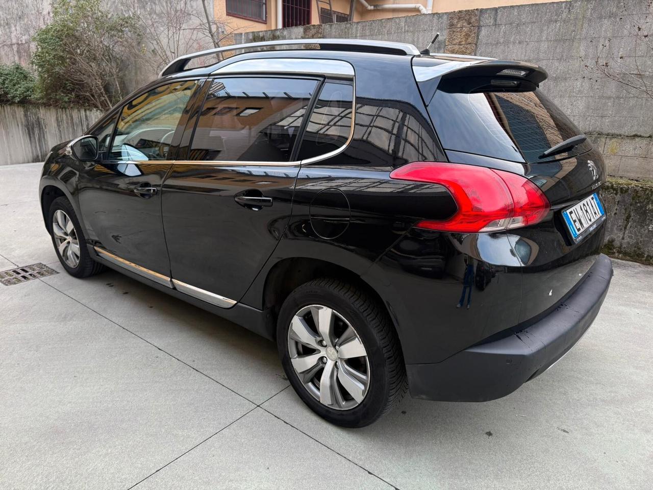 Peugeot 2008 1.6 e-HDi 92 CV Stop&Start Allure