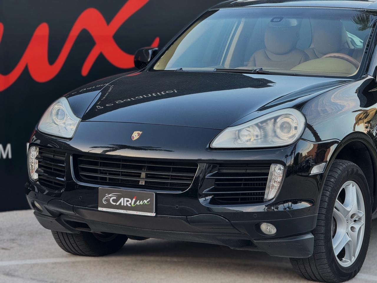 Porsche Cayenne 3.0 V6 Diesel 239CV PELLE CAM NAV