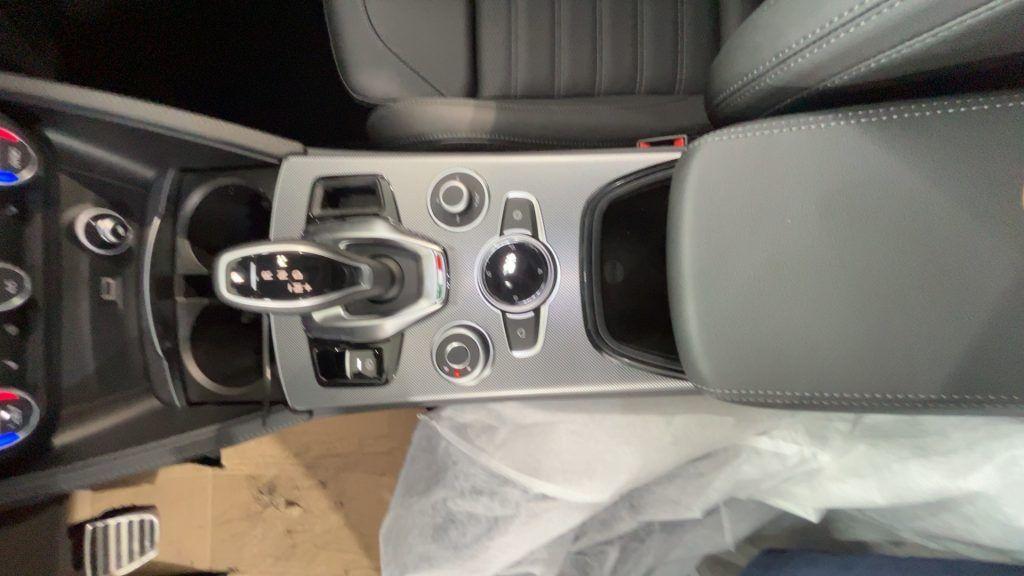 Alfa Romeo Stelvio 2.2 TD 210 CV AT8 Q4 Veloce