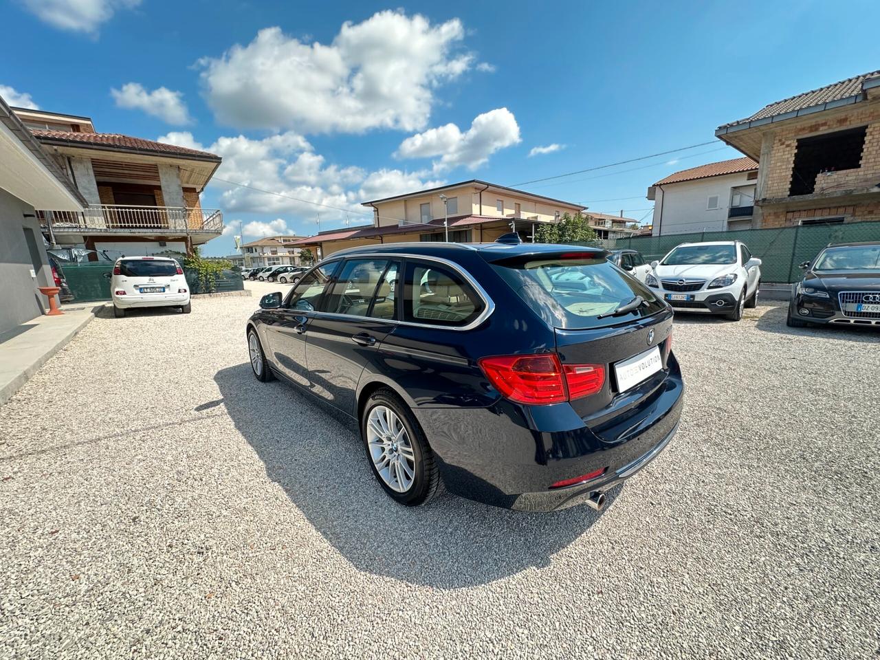 Bmw 318d Touring Luxury 197.106 km FULL OPTIONAL
