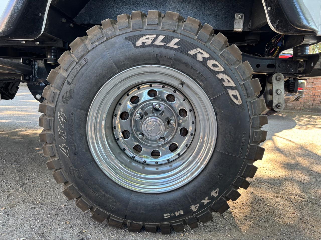 Jeep CJ-7 2.4 Diesel “GOLDEN EAGLE” iscritta ASI