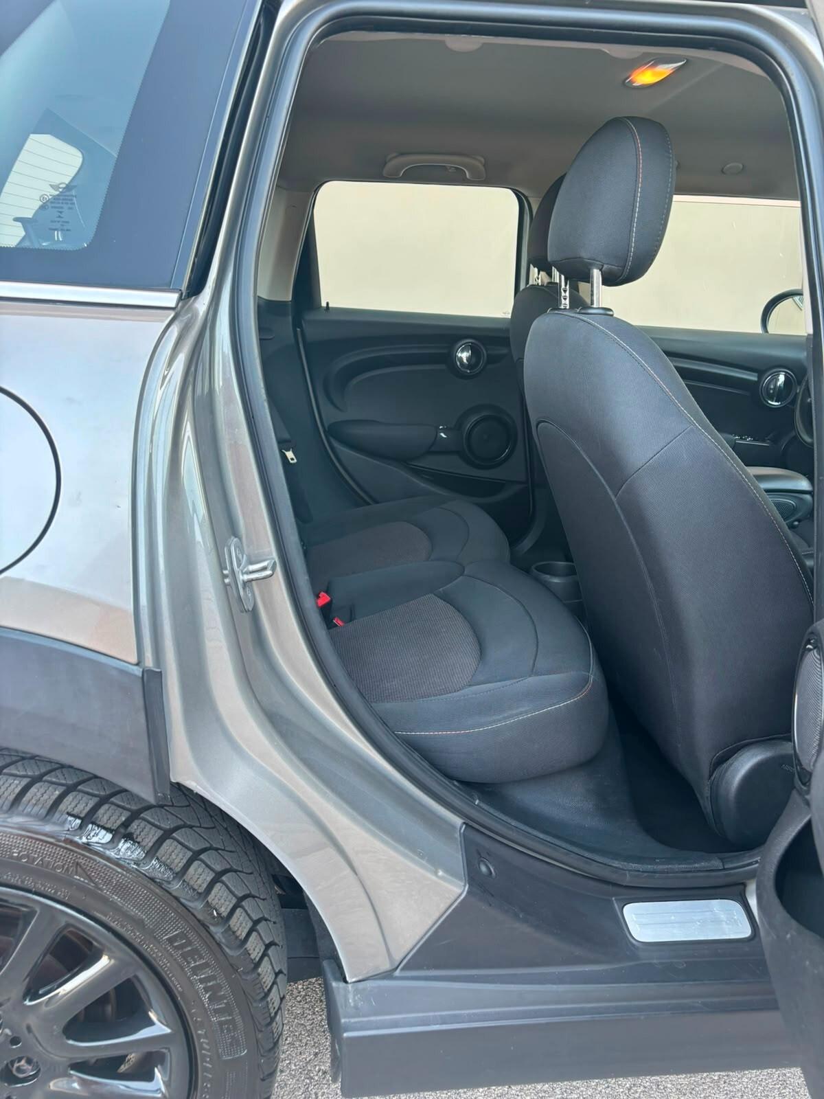 Mini 1.5 Cooper D Hype 5 porte ANNO 2017