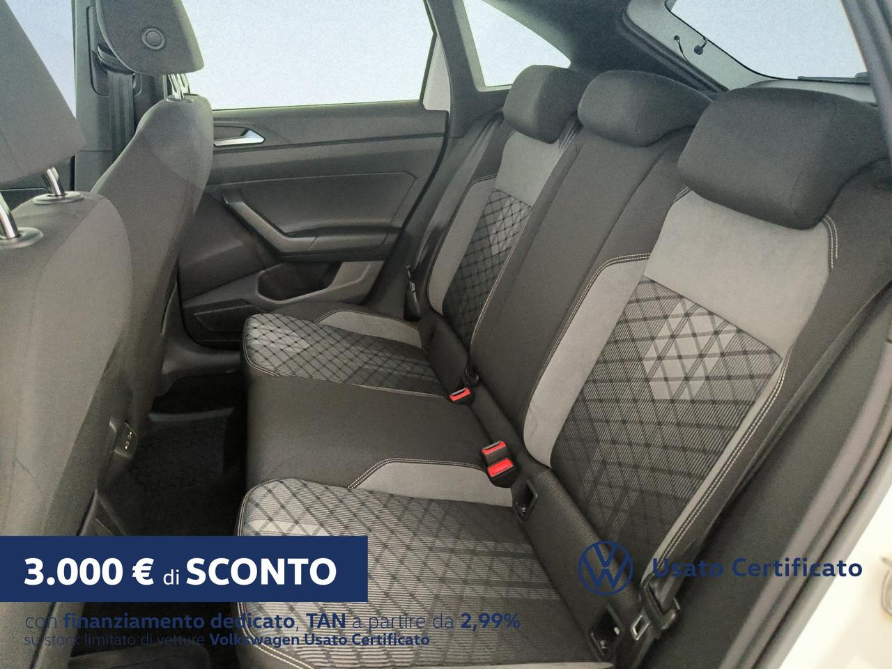 Volkswagen Taigo 1.0 tsi r-line 110cv