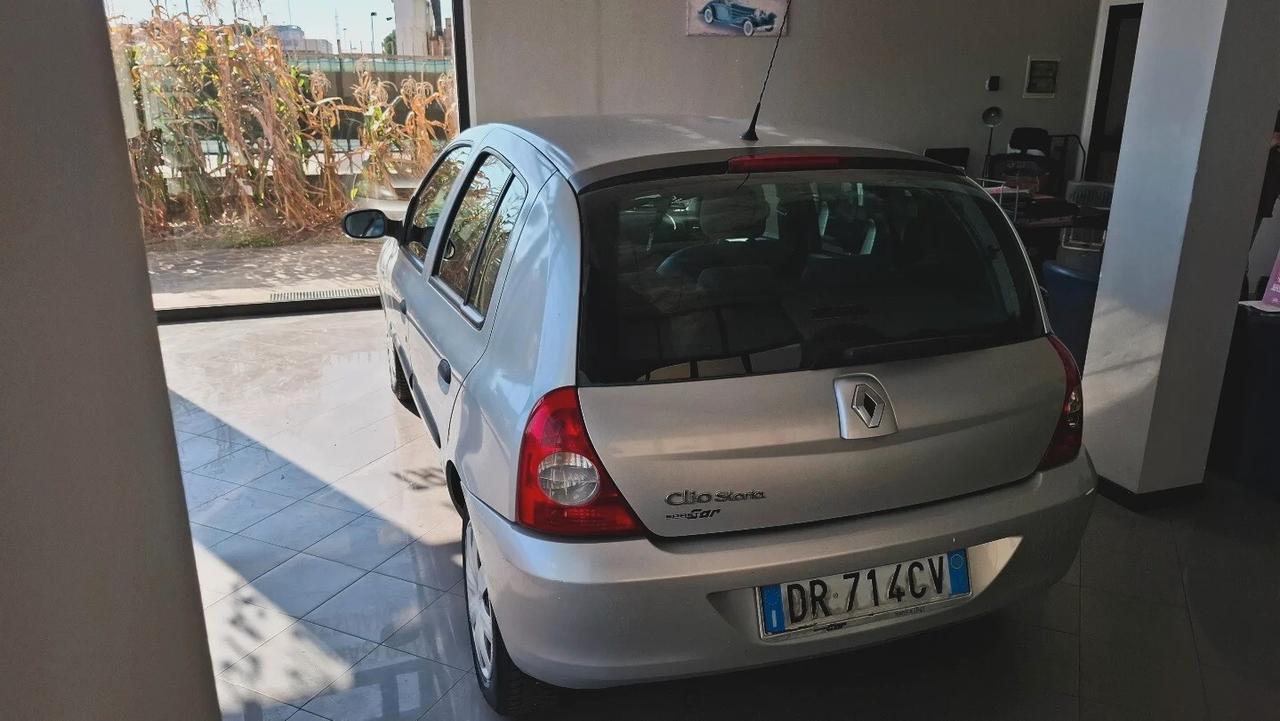 Renault Clio Storia 1.2 5 porte GPL Confort