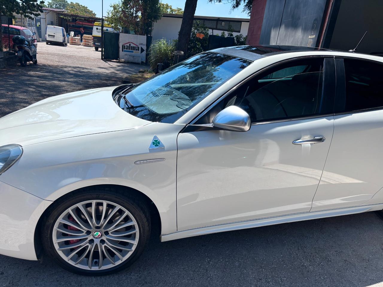 Alfa Romeo Giulietta 1750 TBi Quadrifoglio Verde