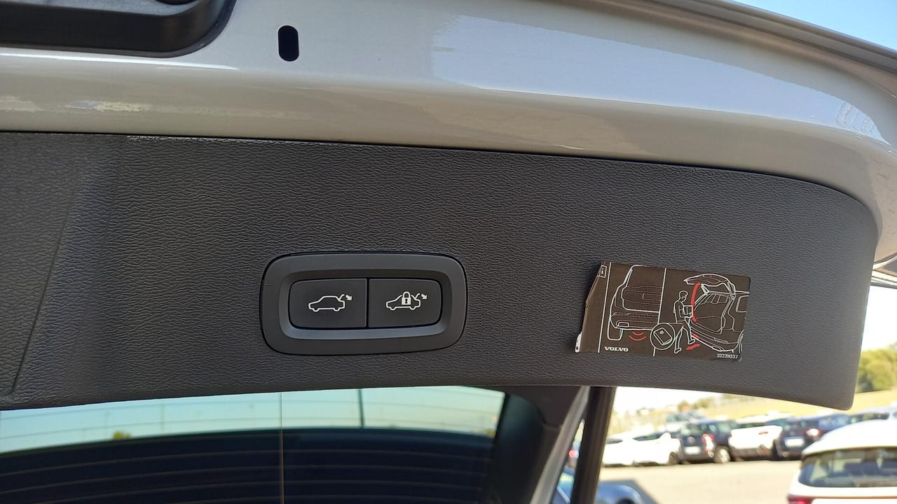 Volvo XC40 T4 Recharge Plug-in Hybrid Inscription Expression